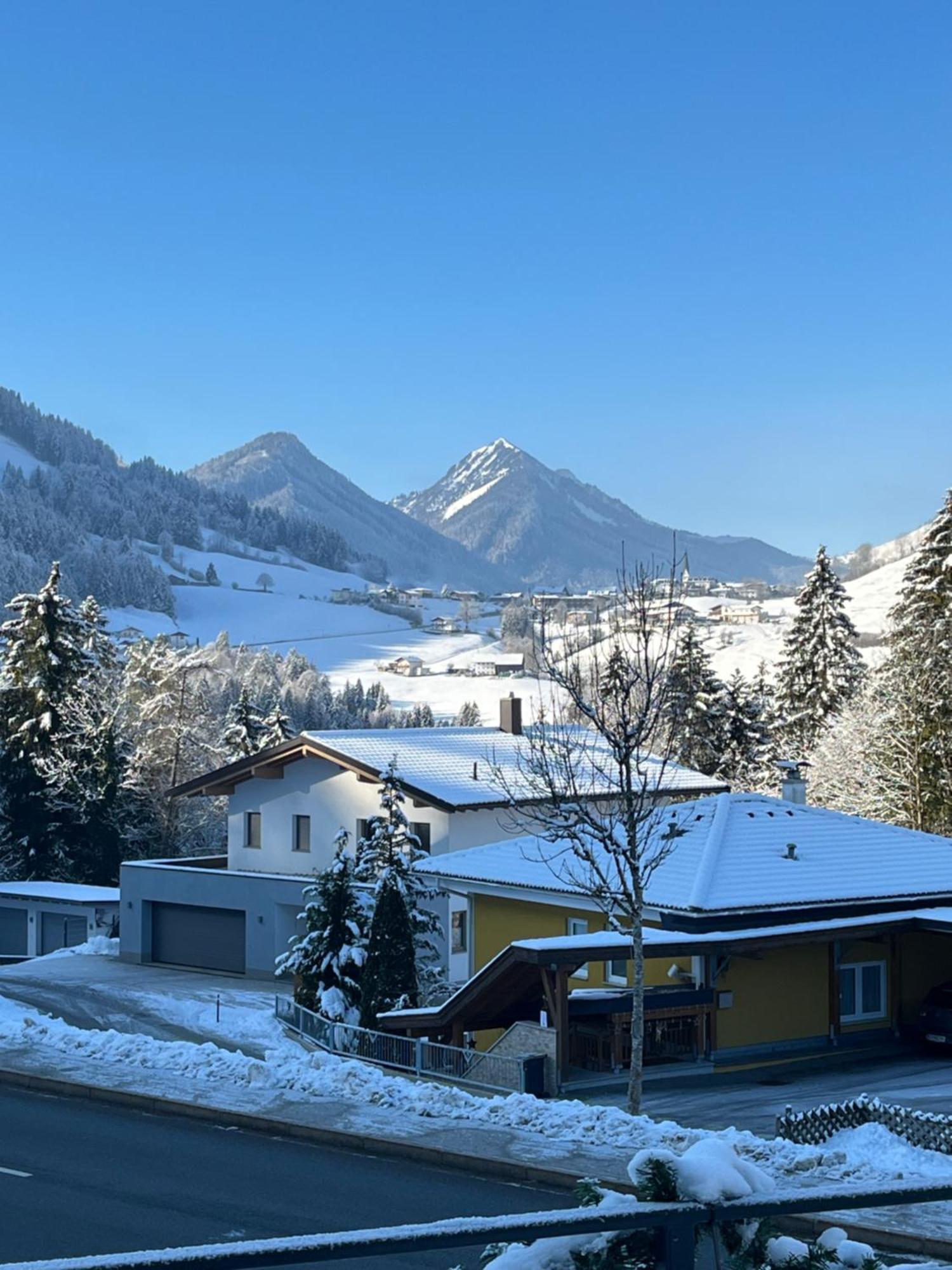 Bergzauber Mitterland Apartment Тирзее Екстериор снимка